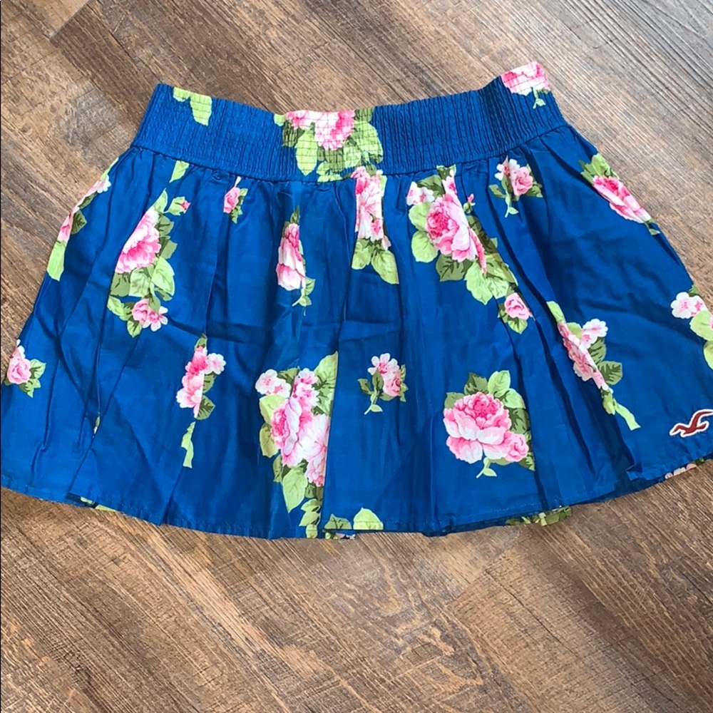Hollister Skirt